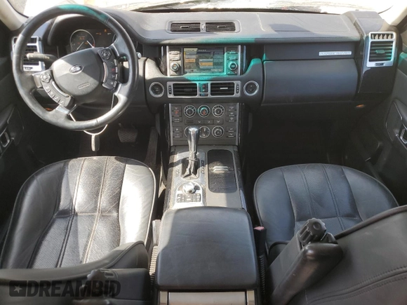 2011 Land Rover Range Rover HSE Lux z VIN SALMF1D42BA330151, wystawiony jako Copart lot #49777015 z przebiegiem 117 470 mil mil oraz Czysty tytuł • Clean title. Historia ofert i sprzedaży dostępna na DreamBid. Obrazek 8.