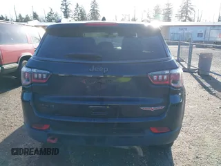 2018 Jeep Compass Trailhawk with VIN 3C4NJDDB1JT234867, listed as a IAAI auction lot 41996425 with 103,567 mi miles and . Bid and sale history available at carsss.com. Image 16.