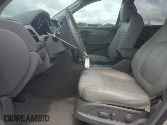 2015 Chevrolet Traverse LTZ z VIN 1GNKRJKD8FJ269524, wystawiony jako Copart lot #56700805 z przebiegiem 110 605 mil mil oraz Szkoda całkowita • Salvage title. Historia ofert i sprzedaży dostępna na DreamBid. Obrazek 7.
