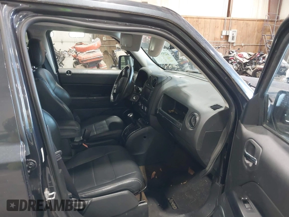2015 Jeep Patriot High Altitude with VIN 1C4NJRFB9FD117626, listed as a IAAI auction lot 42555936 with 109,231 mi miles and . Bid and sale history available at DreamBid. Image 5.