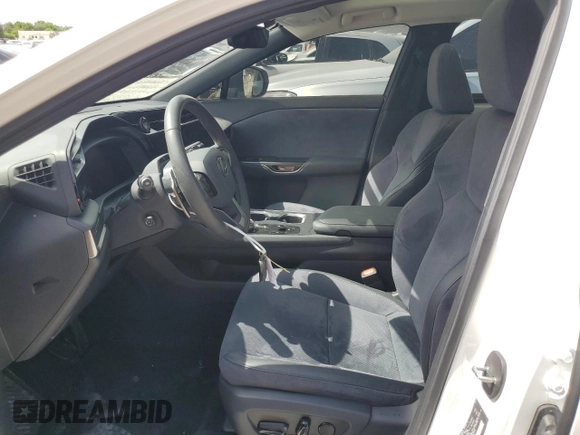 2023 Lexus RZ 450e Premium z VIN JTJAAAAB9PA011698, wystawiony jako Copart lot #64390964 z przebiegiem 12 303 mil mil oraz Szkoda całkowita • Salvage title. Historia ofert i sprzedaży dostępna na DreamBid. Obrazek 7.