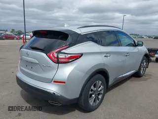 2017 Nissan Murano S z VIN 5N1AZ2MH0HN112703, wystawiony jako IAAI lot #42285547 z przebiegiem 60 311 mil mil oraz . Historia ofert i sprzedaży dostępna na DreamBid. Obrazek 4.