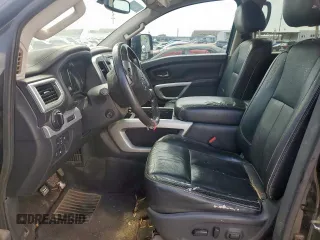 2017 Nissan Titan SV with VIN 1N6AA1E52HN575675, listed as a Copart auction lot 59639975 with 227,451 mi miles and Clean title. Bid and sale history available at DreamBid. Image 7.