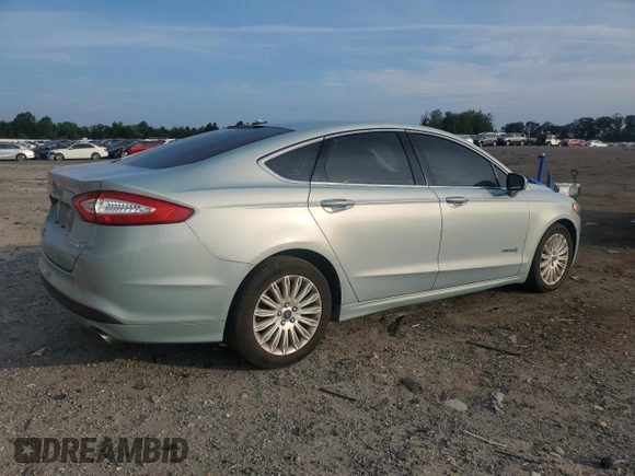 2013 Ford Fusion SE Hybrid z VIN 3FA6P0LU7DR368711, wystawiony jako Copart lot #62367685 z przebiegiem 155 284 mil mil oraz Czysty tytuł • Clean title. Historia ofert i sprzedaży dostępna na DreamBid. Obrazek 3.