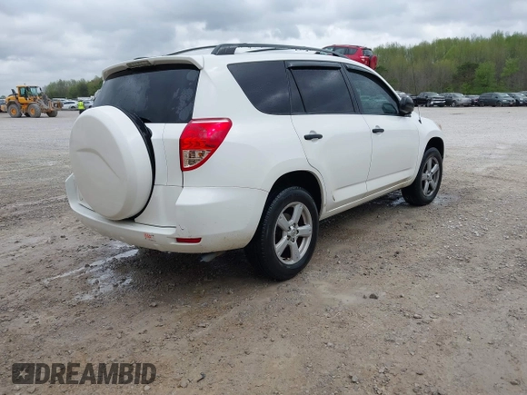 2008 Toyota RAV4 with VIN JTMZD33VX85078210, listed as a IAAI auction lot 41944108 with 110,518 mi miles. Bid and sale history available at carsss.com. Image 4.