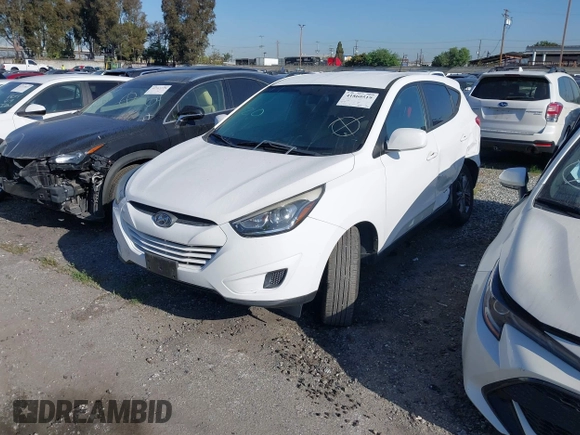 2015 Hyundai Tucson GLS with VIN KM8JT3AF9FU011348, listed as a IAAI auction lot 41860519 with 68,629 mi miles and . Bid and sale history available at DreamBid. Image 2.