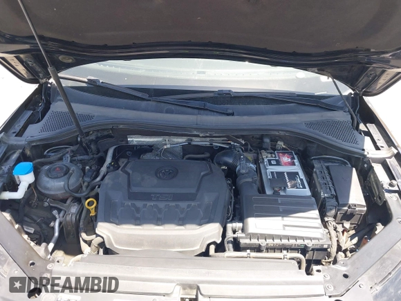 2019 Volkswagen Tiguan S с VIN 3VV1B7AX0KM027381, выставлен на аукционе IAAI как лот 42332275 с пробегом 48 632 миль миль и . История ставок и продаж доступна на DreamBid. Изображение 10.