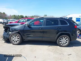 2014 Jeep Cherokee Limited with VIN 1C4PJMDS7EW247020, listed as a IAAI auction lot 42081243 with 46,499 mi miles. Bid and sale history available at carsss.com. Image 14.