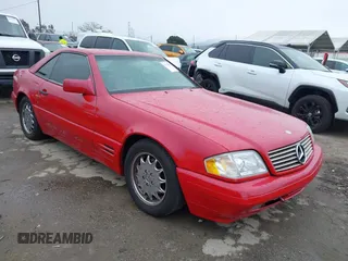 1996 Mercedes-Benz SL-Class with VIN WDBFA67F6TF131728, listed as a IAAI auction lot 41798555 with 140,922 mi miles. Bid and sale history available at carsss.com. Image 1.