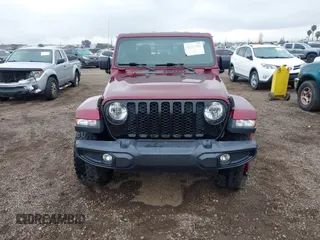 2022 Jeep Gladiator Texas Trail with VIN 1C6HJTAG5NL132164, listed as a IAAI auction lot 41911622 with 53,314 mi miles. Bid and sale history available at carsss.com. Image 12.