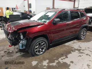 2020 Jeep Cherokee Trailhawk с VIN 1C4PJMBX2LD613814, выставлен на аукционе IAAI как лот 41253162 с пробегом 55 002 миль миль и . История ставок и продаж доступна на DreamBid. Изображение 21.