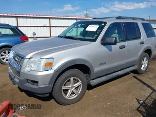 2006 Ford Explorer XLT with VIN 1FMEU73E06UA56267, listed as a IAAI auction lot 42795038 with 200,595 mi miles and . Bid and sale history available at DreamBid. Image 2.