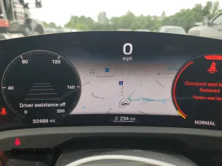 2022 Porsche Taycan 4S z VIN WP0AB2Y10NSA45834, wystawiony jako Copart lot #64102415 z przebiegiem 32 488 mil mil oraz Szkoda całkowita • Salvage title. Historia ofert i sprzedaży dostępna na DreamBid. Obrazek 9.