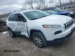 2016 Jeep Cherokee Latitude with VIN 1C4PJMCB0GW236445, listed as a IAAI auction lot 41940114 with 159,168 mi miles and . Bid and sale history available at DreamBid. Image 13.