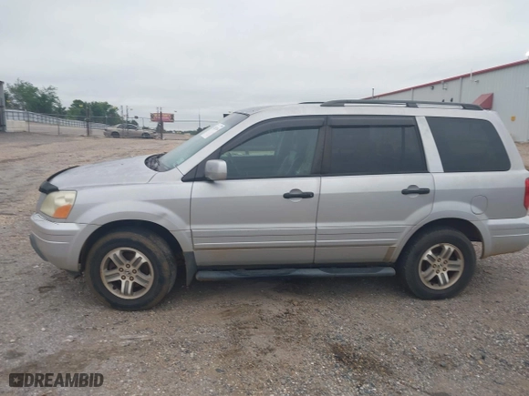 2003 Honda Pilot EX with VIN 2HKYF18523H543302, listed as a IAAI auction lot 42052364 with 331,473 mi miles. Bid and sale history available at carsss.com. Image 17.