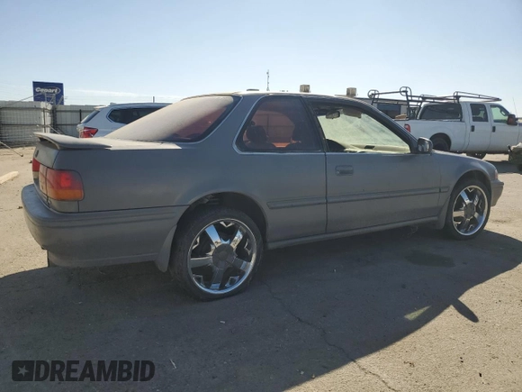 1992 Honda Accord z VIN 1HGCB7254NA015113, wystawiony jako Copart lot #77223284 z przebiegiem 219 007 mil mil oraz Szkoda całkowita • Salvage title. Historia ofert i sprzedaży dostępna na DreamBid. Obrazek 3.