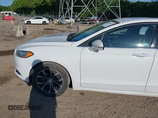 2016 Ford Fusion SE with VIN 3FA6P0H72GR184977, listed as a IAAI auction lot 42334052 with 96,921 mi miles and . Bid and sale history available at DreamBid. Image 15.