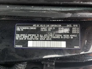 2020 Volvo V60 z VIN YV1102EM2L2366282, wystawiony jako Copart lot #78076903 z przebiegiem 27 977 mil mil oraz . Historia ofert i sprzedaży dostępna na DreamBid. Obrazek 14.