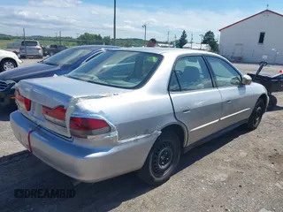 2002 Honda Accord LX with VIN JHMCG66542C012795, listed as a IAAI auction lot 42295547 with 155,174 mi miles and . Bid and sale history available at DreamBid. Image 4.
