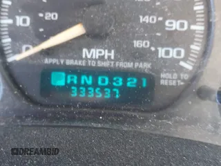 2002 Chevrolet Tahoe LS with VIN 1GNEC13Z32R148792, listed as a IAAI auction lot 38599251 with 333,537 mi miles and . Bid and sale history available at DreamBid. Image 7.