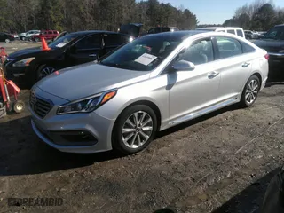 2016 Hyundai Sonata 2.4L Sport with VIN 5NPE34AF3GH415236, listed as a IAAI auction lot 41635896 with 82,333 mi miles. Bid and sale history available at carsss.com. Image 20.