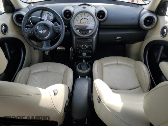 2012 MINI Countryman S with VIN WMWZC5C54CWL59076, listed as a Copart auction lot 48201505 with 172,253 mi miles and Salvage Title. Bid and sale history available at DreamBid. Image 8.
