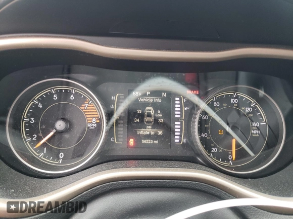 2017 Jeep Cherokee Latitude с VIN 1C4PJMCS4HW582676, выставлен на аукционе Copart как лот 60872455 с пробегом 56 223 миль миль и Списание • Salvage title. История ставок и продаж доступна на DreamBid. Изображение 9.