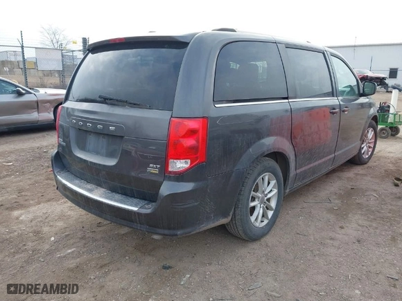 2019 Dodge Grand Caravan SXT with VIN 2C4RDGCG9KR621193, listed as a IAAI auction lot 41570938 with 40,529 mi miles. Bid and sale history available at carsss.com. Image 4.