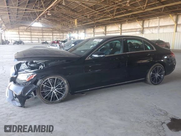 2019 Mercedes-Benz C 300 z VIN 55SWF8DB1KU296703, wystawiony jako Copart lot #76256964 z przebiegiem 45 363 mil mil oraz Tytuł czysty. Historia ofert i sprzedaży dostępna na DreamBid. Obrazek 1.