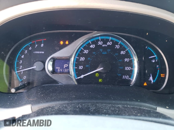 2013 Toyota Sienna XLE with VIN 5TDDK3DC1DS056128, listed as a Copart auction lot 65143524 with 64,132 mi miles and Salvage title. Bid and sale history available at DreamBid. Image 9.