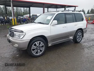 2000 Toyota Land Cruiser with VIN JT3HT05J3Y0109001, listed as a IAAI auction lot 41782386 with 269,810 mi miles. Bid and sale history available at carsss.com. Image 2.
