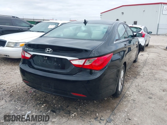 2011 Hyundai Sonata GLS with VIN 5NPEB4AC7BH145915, listed as a IAAI auction lot 42108555 with 220,677 mi miles. Bid and sale history available at carsss.com. Image 4.