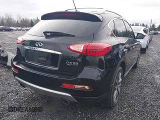 2017 Infiniti QX50 with VIN JN1BJ0RP2HM384036, listed as a IAAI auction lot 41422304 with 89,843 mi miles. Bid and sale history available at carsss.com. Image 4.
