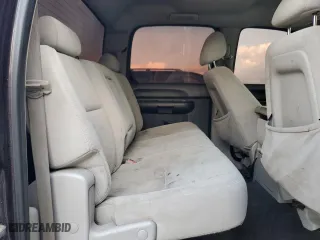2008 Chevrolet Silverado 1500 LTZ with VIN 2GCEC13J281265476, listed as a Copart auction lot 44122675 with 302,715 mi miles and Salvage Title. Bid and sale history available at carsss.com. Image 10.