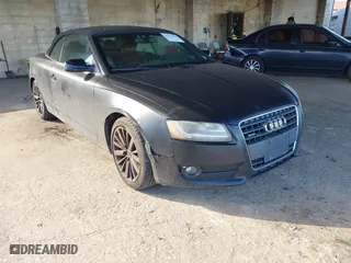 2010 Audi A5 Premium Plus with VIN WAULFAFH7AN024487, listed as a IAAI auction lot 41574470 with 116,074 mi miles. Bid and sale history available at carsss.com. Image 1.