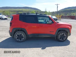 2016 Jeep Renegade Trailhawk z VIN ZACCJBCT1GPC81886, wystawiony jako IAAI lot #42102154 z przebiegiem 98 313 mil mil oraz . Historia ofert i sprzedaży dostępna na DreamBid. Obrazek 13.
