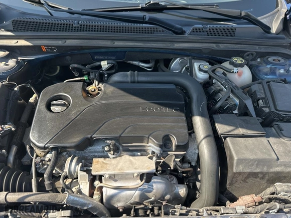 2019 Chevrolet Malibu LS with VIN 1G1ZB5ST1KF191460, listed as a Copart auction lot 53805735 with 72,885 mi miles and Salvage Title. Bid and sale history available at carsss.com. Image 7.