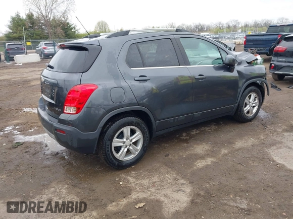 2016 Chevrolet Trax LT with VIN 3GNCJLSB7GL280613, listed as a IAAI auction lot 42017159 with 74,032 mi miles. Bid and sale history available at carsss.com. Image 4.