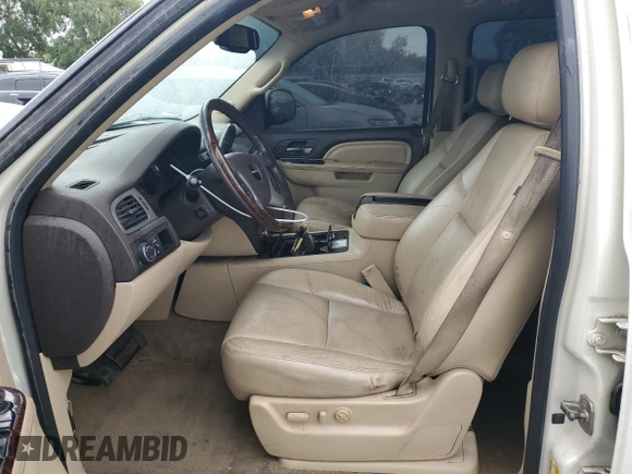 2011 GMC Yukon Denali with VIN 1GKS1EEF2BR337370, listed as a Copart auction lot 49311105 with 131,840 mi miles and Salvage Title. Bid and sale history available at carsss.com. Image 7.