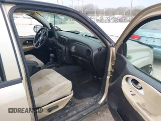 2006 Chevrolet TrailBlazer LS with VIN 1GNDS13S662284074, listed as a IAAI auction lot 41689631 with 192,598 mi miles and . Bid and sale history available at DreamBid. Image 5.