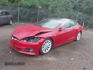 2018 Tesla Model S 75D с VIN 5YJSA1E27JF247637, выставлен на аукционе IAAI как лот 42406743 с пробегом 150 553 миль миль и . История ставок и продаж доступна на DreamBid. Изображение 2.