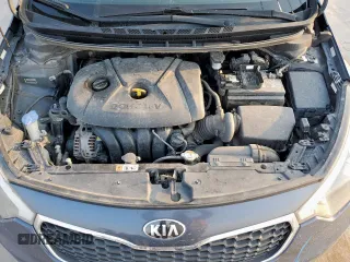 2016 Kia Forte LX z VIN KNAFX4A63G5551727, wystawiony jako Copart lot #57062515 z przebiegiem 131 419 mil mil oraz Szkoda całkowita • Salvage title. Historia ofert i sprzedaży dostępna na DreamBid. Obrazek 11.