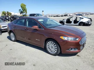 2015 Ford Fusion SE Hybrid with VIN 3FA6P0LU4FR151426, listed as a Copart auction lot 61270135 with 236,223 mi miles and Salvage title. Bid and sale history available at DreamBid. Image 4.