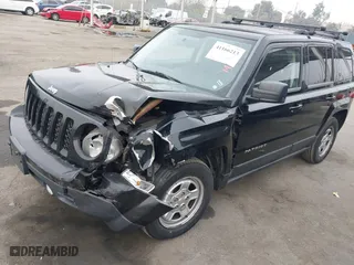 2014 Jeep Patriot Sport with VIN 1C4NJPBA3ED573864, listed as a IAAI auction lot 41166213 with 139,061 mi miles. Bid and sale history available at carsss.com. Image 17.