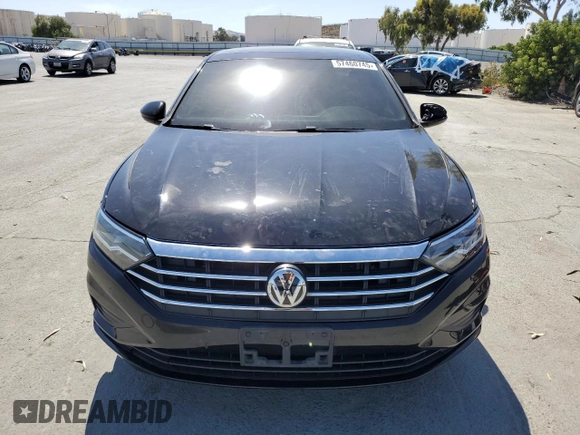 2020 Volkswagen Jetta S z VIN 3VWCB7BU3LM018345, wystawiony jako Copart lot #57460745 z przebiegiem 100 190 mil mil oraz Szkoda całkowita • Salvage title. Historia ofert i sprzedaży dostępna na DreamBid. Obrazek 5.