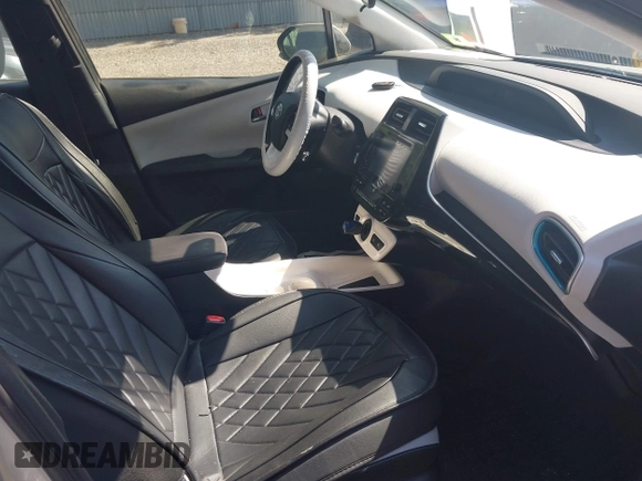 2018 Toyota Prius Two with VIN JTDKARFU5J3057086, listed as a IAAI auction lot 41910758 with 178,279 mi miles and . Bid and sale history available at DreamBid. Image 5.