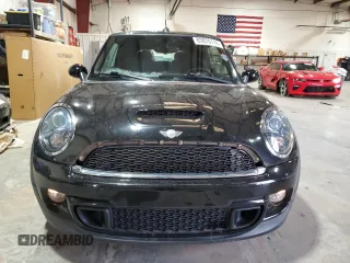 2012 MINI Convertible S z VIN WMWZP3C52CT250657, wystawiony jako Copart lot #83876114 z przebiegiem 18 511 mil mil oraz Szkoda całkowita • Salvage title. Historia ofert i sprzedaży dostępna na DreamBid. Obrazek 5.