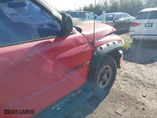 1998 Dodge Ram 1500 with VIN 3B7HC12Y2WM280819, listed as a IAAI auction lot 41525706 with 148,313 mi miles. Bid and sale history available at carsss.com. Image 6.