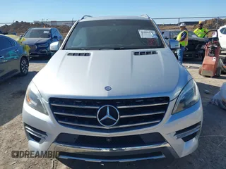 2014 Mercedes-Benz M 550 with VIN 4JGDA7DB0EA364998, listed as a IAAI auction lot 41806211 with 152,603 mi miles and . Bid and sale history available at DreamBid. Image 12.