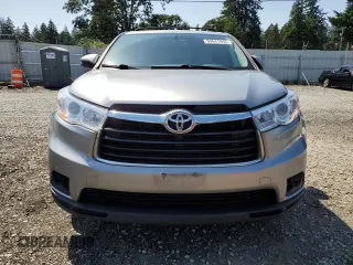 2014 Toyota Highlander LE z VIN 5TDBKRFHXES026288, wystawiony jako Copart lot #59641945 z przebiegiem 186 628 mil mil oraz Czysty tytuł • Clean title. Historia ofert i sprzedaży dostępna na DreamBid. Obrazek 5.
